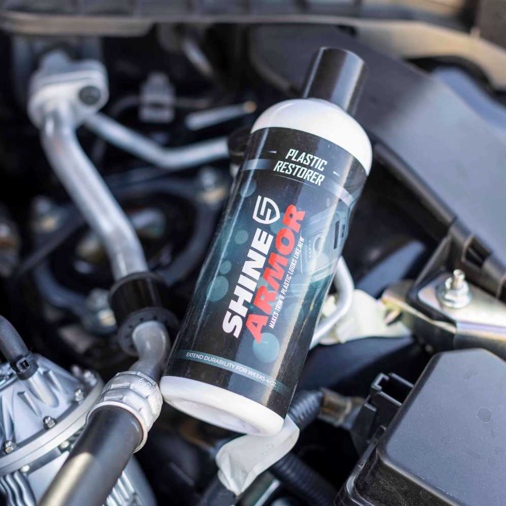  DURA-COATx Permanent Engine Bay Restorer Kit - Engine Bay  Cleaner - Trim Cleaner & Coating, Faded Plastic Restorer for a Long Lasting  Shine - Made in The USA (Cleaner & Coating